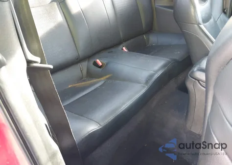 2013 Hyundai Genesis 3.8 Track z USA, uszkodzony, nr VIN KMHHU6KJ1DU112624